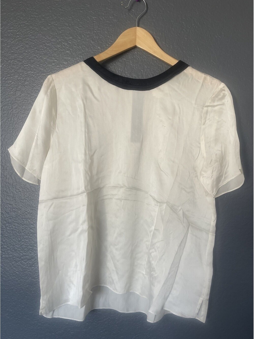 Band Of Outsiders 100% Silk Shirt Top Ivory Black Neck Short Sleeve Zipper M 3